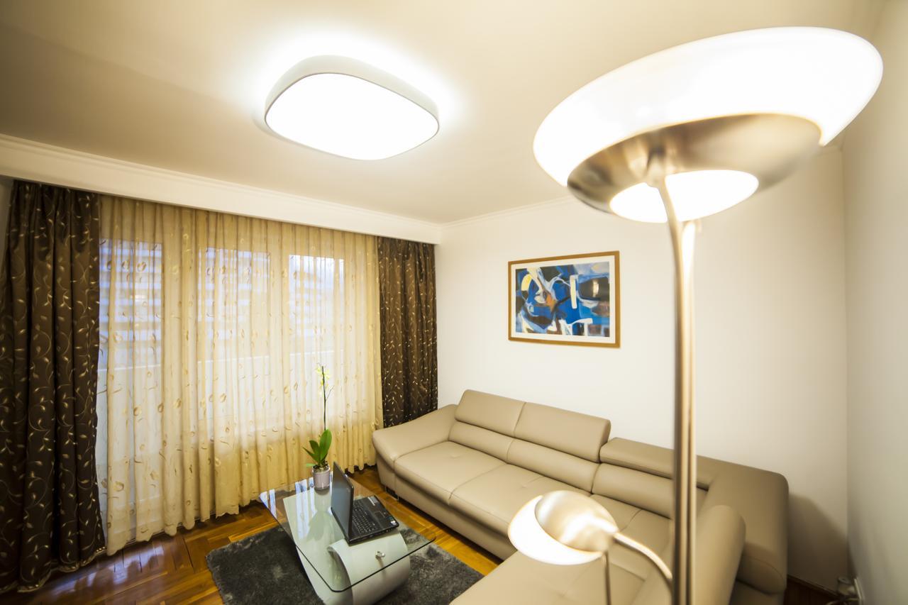 Business Class Apartment Cluj-Napoca Eksteriør bilde